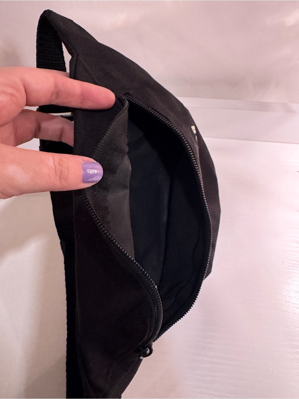 PINK Victoria's Secret Black Waist Bag with White Slogan - Picture 2 of 4